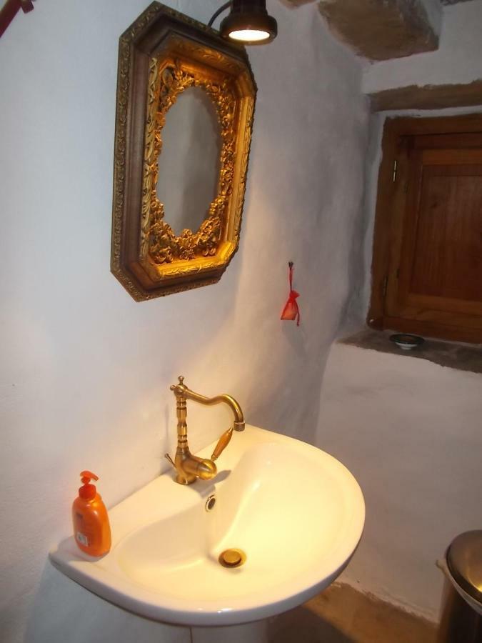 Cyclades Olive Museum'S Guest House Pitrofos Экстерьер фото